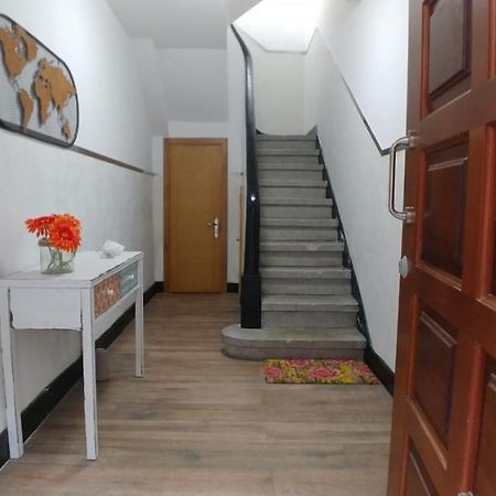 Piso Muy Luminoso En Zona Vieja Apartment Pontevedra Bagian luar foto