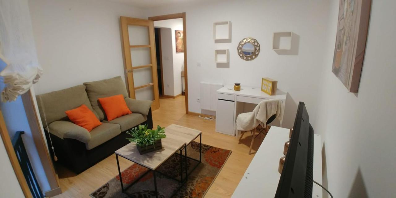 Piso Muy Luminoso En Zona Vieja Apartment Pontevedra Bagian luar foto