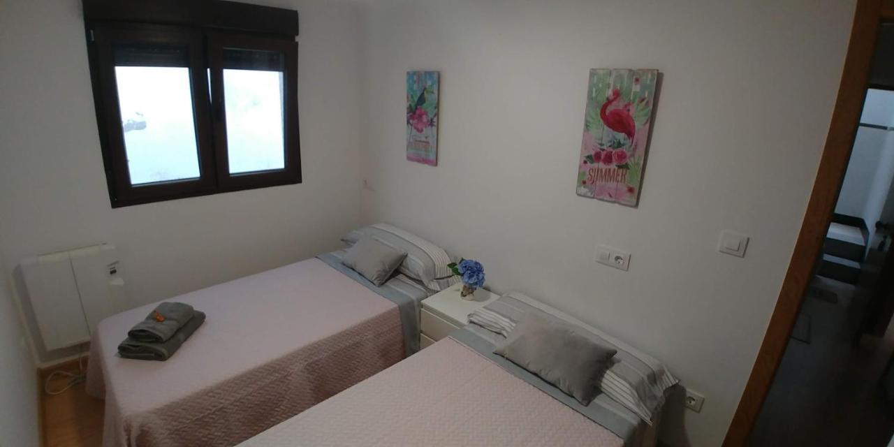 Piso Muy Luminoso En Zona Vieja Apartment Pontevedra Bagian luar foto